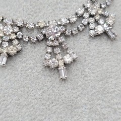 Vintage Christmas Tree Clear Rhinestone Necklace Silver tone 15″