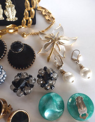 Costume Jewelry Lot Many Signed Lisner Monet Park Lane Napier W Germany Japan +