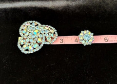 VTG Silver ICE BLUE AB Rhinestone INTERLOCKING CIRCLES Pin Brooch Earrings Set
