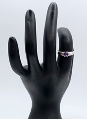 Vintage 925 Sterling Silver Oval Amethyst Solitaire Ring Size 7.25 Minimalist