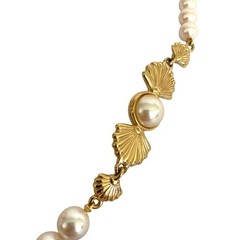 Richelieu Vintage Faux Pearl Necklace Gold Tone Shell Accents 28 Inch Strand