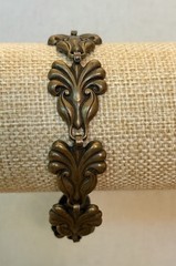 Vintage Art Nouveau revival 1950s-1960s Floral Leaf Motif Link Bracelet- Estate