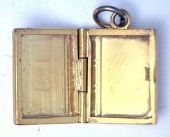 Antique Vintage 10k Yellow Gold Book Locket Pendant Charm Fob #Z204