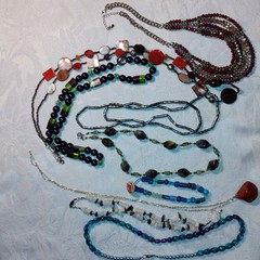9 Piece Vintage Necklace Lot Glass And Natural Stone Variety Length 1 Anklet