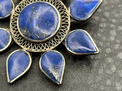 VTG Lapis Lazuli Silver Tone Flower Brooch Pin Nepal Sun Celestial Boho Ethnic