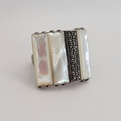 Vintage Sterling Silver Mother of Pearl Marcasite Panel Statement Ring Size 6.25