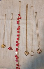 Antique & Vintage 50+ Lot Of Necklaces & Varies Designs & Quality.