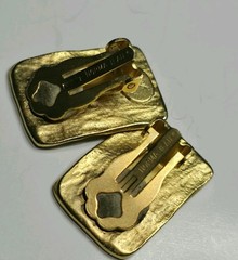 Norma Jean Signed Vintage 1980s Gold Hammered Rectangle Statement Clip Earrings