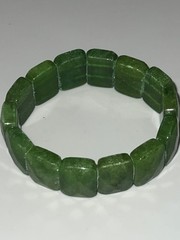 Vintage Hand Cut Jade Gemstone Stretch Bracelet