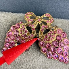 Vintage Pot Metal Rhinestone Brooch Pink Grapes Flowers Bow Gold Tone READ