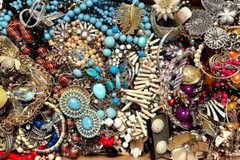 1 Pound Lb Unsorted Jewelry Vintage & New Craft Junk & Wear Resell Mixed Tangled