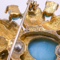 Jomaz Mazer Blue & White Rhinestone Gold Flower 2″ Brooch Pin Signed HTF