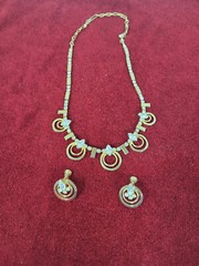 Vintage Gold Tone & Crystal Necklace And Screw Back Earrings Set