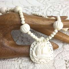 Vintage Necklace 70s Carved Lotus Blossom Pendant Bodhi Zen Buddhist Flower Yoga