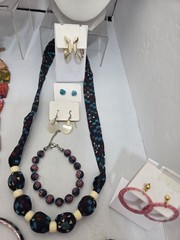 ​HUGE 38 pc Jewelry LUCKY BRAND Wood Bead Vintage To Now LOT Necklaces Bracelets