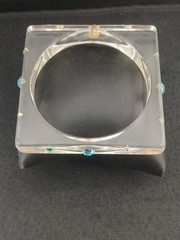MID-CENTURY Clear Square lucite multicolor inset faceted stones bangle bracelet