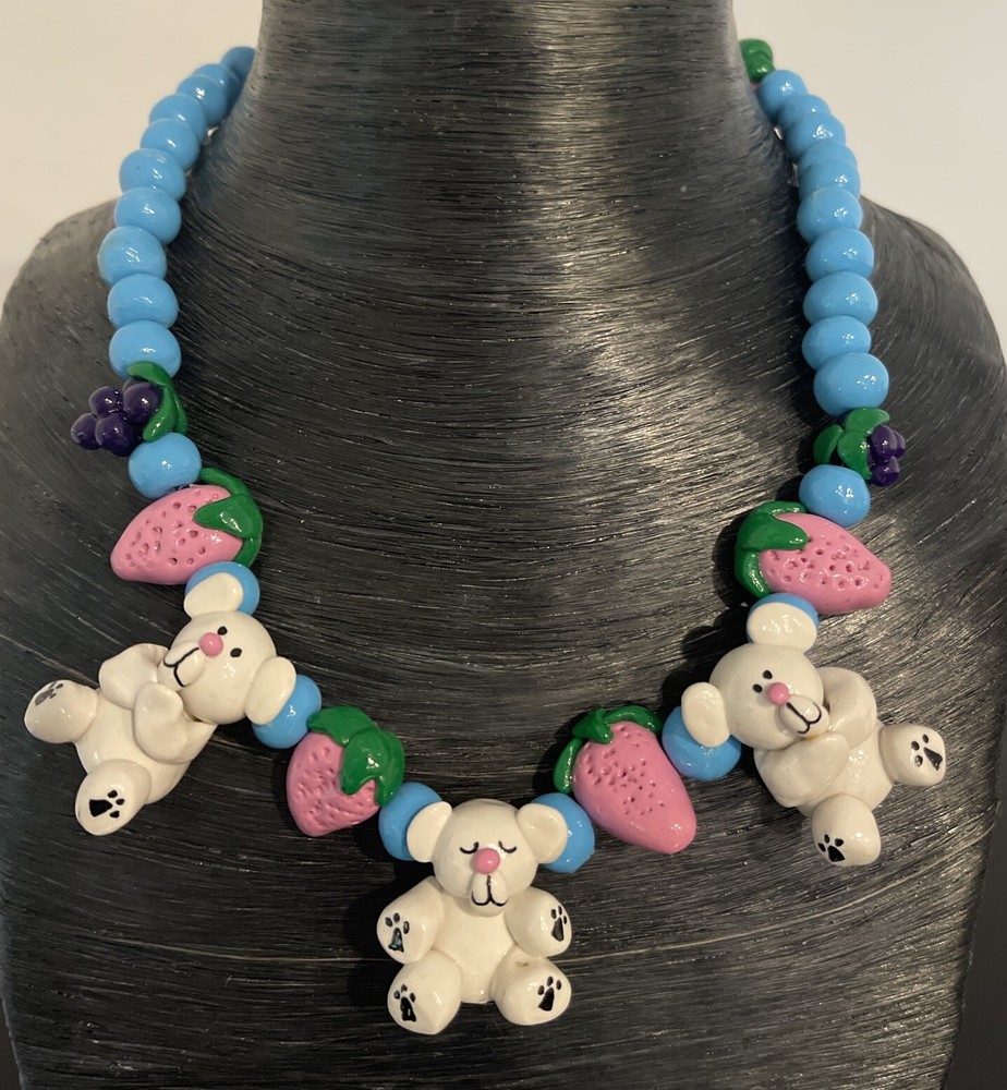 Flying Colors – Necklace – Rare – Ceramic 21” White Teddy Bears