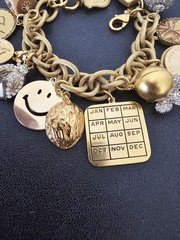 John Wind Maximal Art Bracelet Charm 15 Charms Chunky Gold Plated Vintage