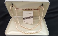 48″ GENUINE MALLORCA SPAIN ISLAND HAND KNOTTED STRING SIMULATED PEARLS BOX COA