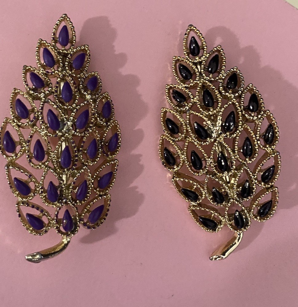 2 Vintage Pins Gerry’s Goldtone Leaves with Purple and Black Accents