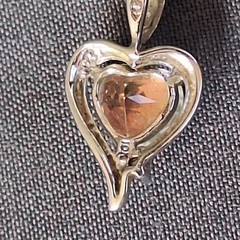 Vintage Uncas 10K White Gold Heart Pendant – Iridescent Aurora Borealis Crystal