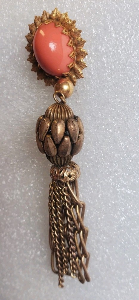 Vintage Hobe faux coral gold tone stick pin