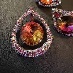 VTG Heliotrope Watermelon AB Rhinestone Pendant and Clip Earrings Set