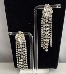 Vintage Sparkling Rhinestone Waterfall Earrings Silver Tone Glamorous Party (02)