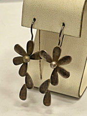 Vintage Signed KIM 925 Sterling Silver Flower Floral Daisy Earrings