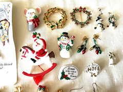 Vintage Christmas Jewelry Lot of 17 Pieces Earrings Pins Brooch Mixed Material