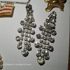 Vintage Costume Jewelry brooch Lot + Etc Rhinestones Earrings bracelet Necklace