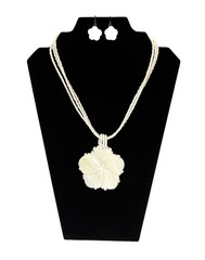 Vtg Mother of Pearl Necklace & Pierced Earrings Set Flower 1980s Island Wedding