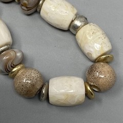 Beaded Stretch Bracelet Acrylic Glass Brown Cream Marble Bohemian Classic 7″