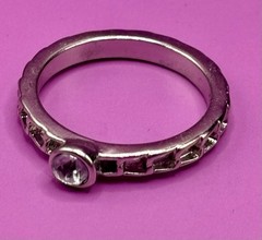 Vintage Costume Jewelry Lot Rings Bracelet Rhinestone Gold Tone Silver Tone 6 Pc