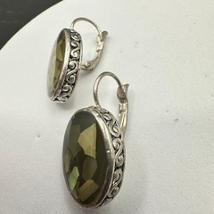 Vintage Mother-of-Pearl Mosaic Oval Earrings Silver Tone Boho Art Deco