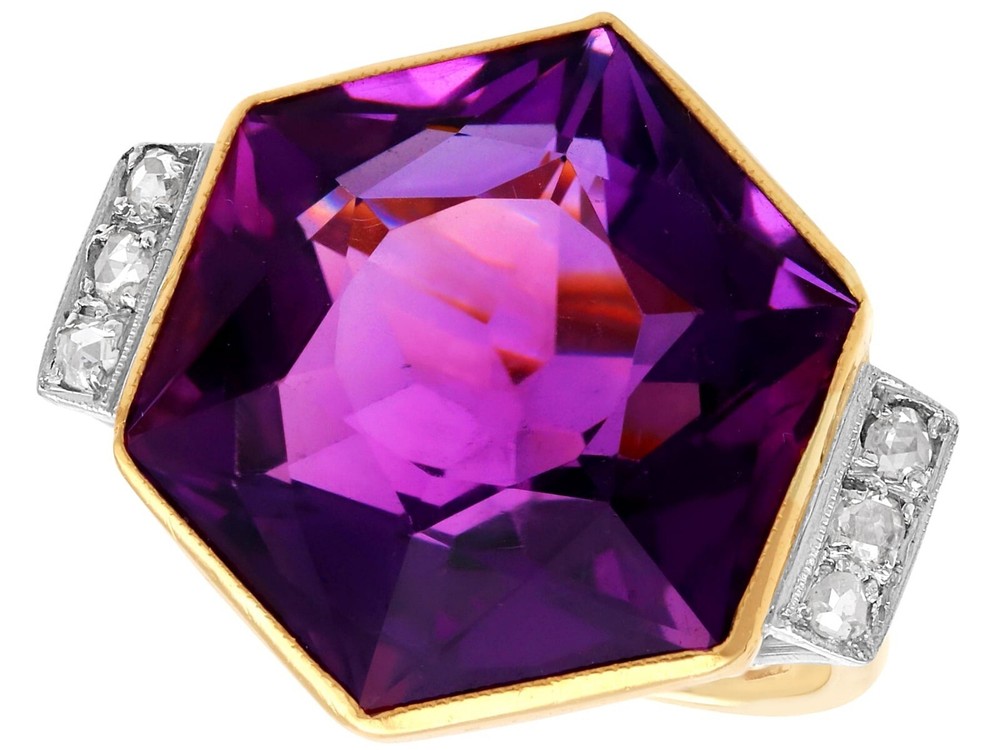 Vintage 19.84Ct Amethyst and 0.24Ct Diamond 9k Yellow Gold Dress Ring