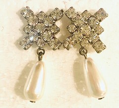 Rhinestone & Faux Pearl Dangle Earrings Classic Design Vintage