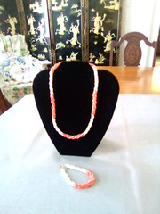VTG 1980’S RED CORAL-FRESH WATER PEARLS 17″ CHOKER & MATCHING 7″ BRACELET