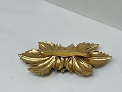 Vintage Goldtone Oval Goldstone Large 3 1/8″ Leaf Pin Brooch