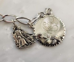 Sterling Silver Charm Bracelet w/ 14 Misc. Dangle Charms ~ 43.5g ~ 1-E110