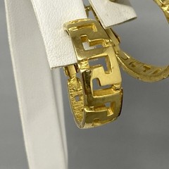 Gold Tone Hoop Earrings Retro Greek Key Hinged Clip On Screw Back Geometric 1.25
