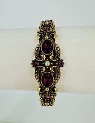Vintage Avon 1974 Queensbury Victorian Style Purple Rhinestone Hinged Bracelet