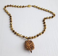 Vintage Gold Crystal Pendant Beaded Necklace 21 in Box Clasp
