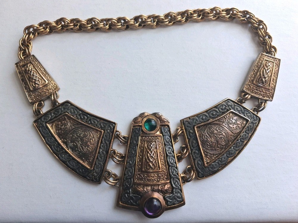 Vintage Les Bernard Bib Breastplate Statement Lucite Choker Collar Necklace