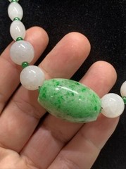 Vintage White And Green Jade Necklace 62 Grams 17”