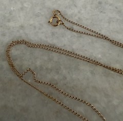 Vintage 1/20 14K Yellow Gold Filled Heart Photo Locket & 18″ Necklace Chain