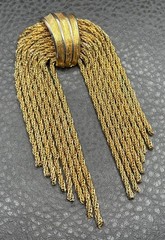 Vintage 80s Huge Multi Strand Woven Chain Tassel Gold Tone Brooch Runway READ