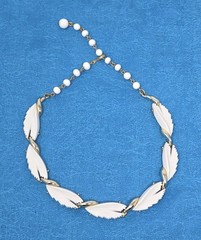 Signed BSK White Thermoset Choker Necklace Vintage Hook 15.5 Inches