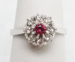 WONDERFUL 18K WHITE GOLD RED RUBY & 0.35ct DIAMOND RING SIZE 6