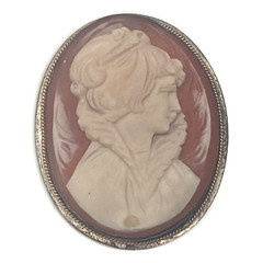 Vintage 900 Silver Cameo Brooch – Hand‑Carved Shell Portrait, Antique